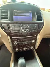 2016 نيسان باثفايندر SV