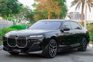 2023 BMW 735i