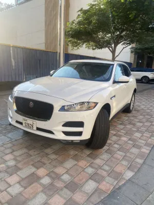 2020 جاكوار اف بيس R-Dynamic S