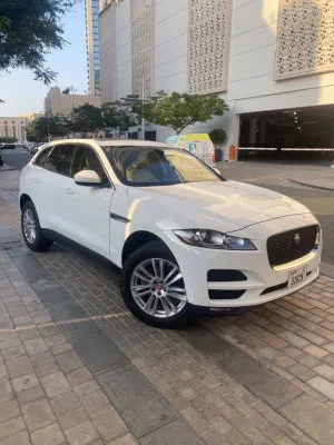 2020 جاكوار اف بيس R-Dynamic S