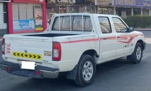 2015 نيسان بيك اب