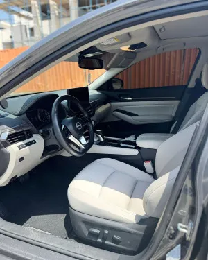 2024 Nissan Altima SV