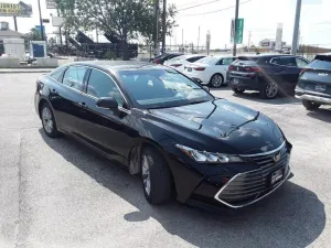 2022 Toyota Avalon XLE