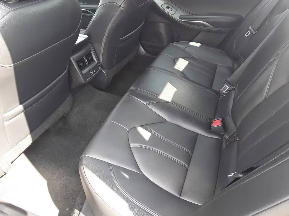 2022 Toyota Avalon XLE