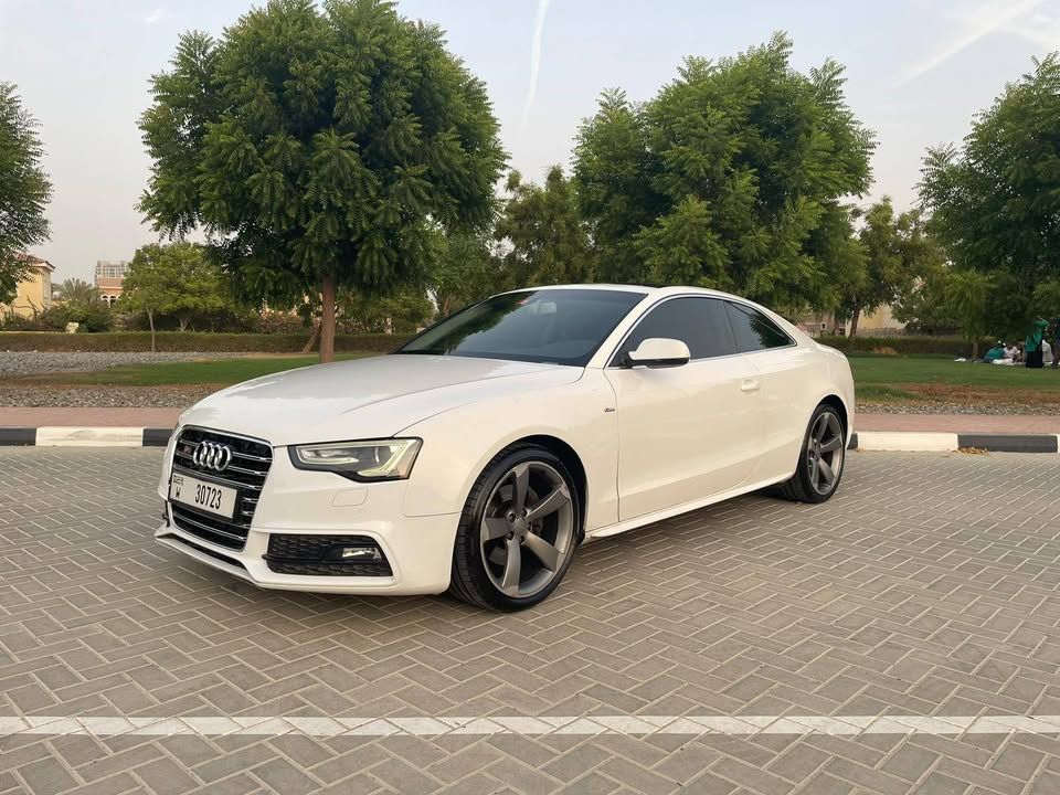 2013 اودي آي ٥ Premium Plus