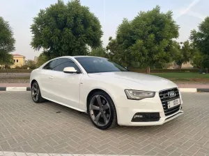 2013 اودي آي ٥ Premium Plus