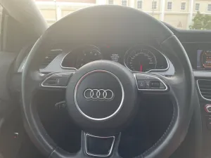 2013 اودي آي ٥ Premium Plus
