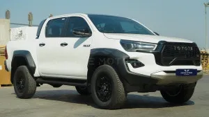 2025 تويوتا هايلوكس GR Sport