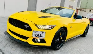 2017 فورد موستانج GT Premium Convertible