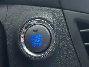 2013 هيونداي افانتي Limited