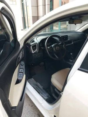 2018 Mazda 3 2.0