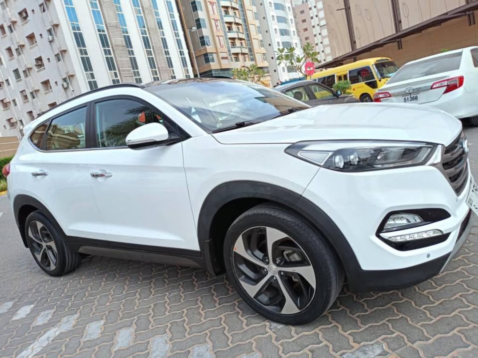 2017 هيونداي توسان Limited