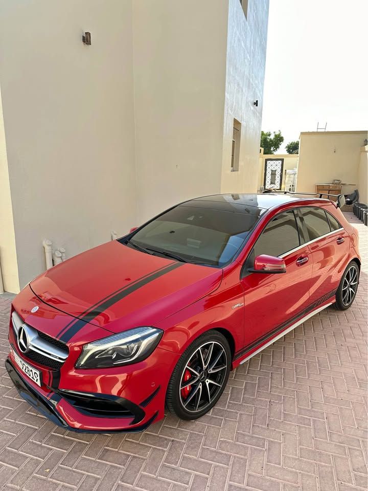 2017 مرسيدس-بنز الفئة - A A45 AMG