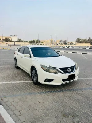 2016 Nissan Altima SR