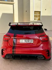 2017 مرسيدس-بنز الفئة - A A45 AMG