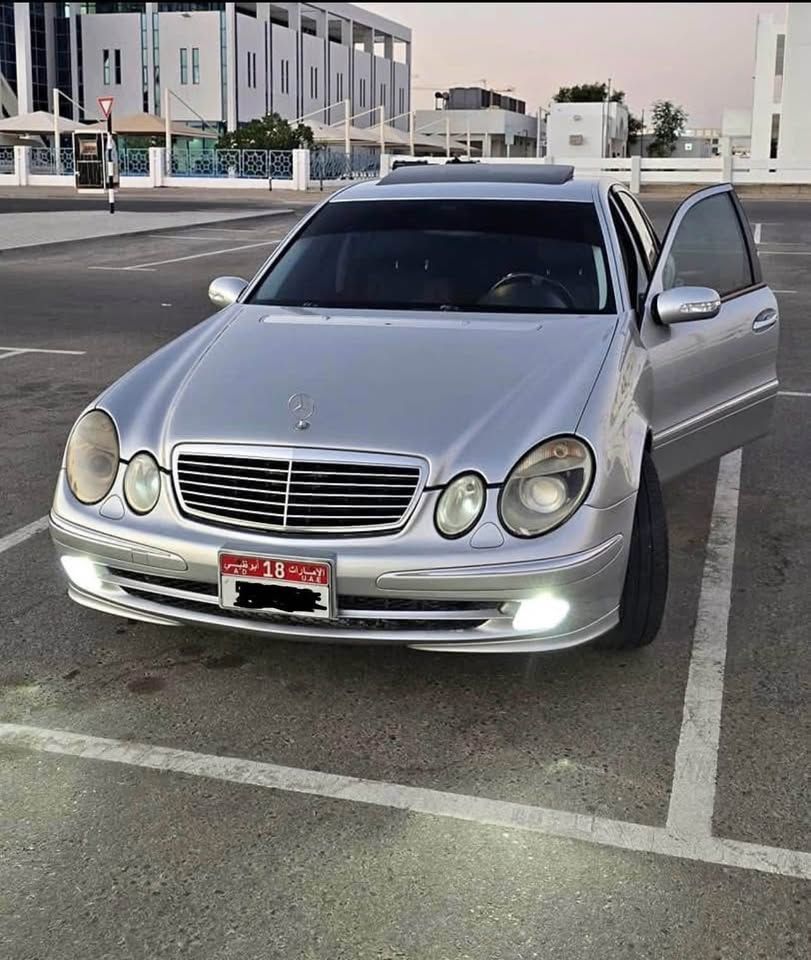 2003 مرسيدس-بنز الفئة - E E200 Coupe