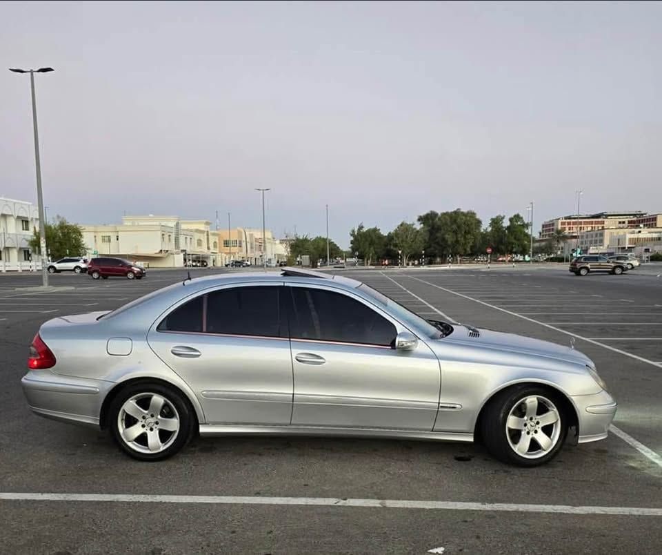 2003 مرسيدس-بنز الفئة - E E200 Coupe