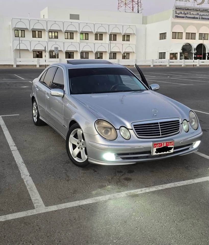 2003 مرسيدس-بنز الفئة - E E200 Coupe