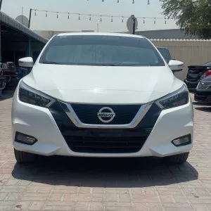 2022 نيسان صني SL