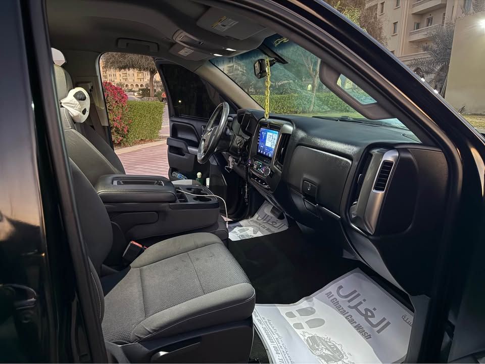 2016 Chevrolet Silverado Custom