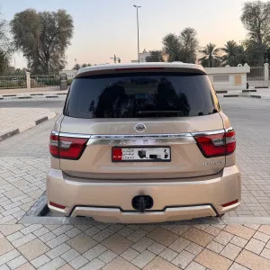 2013 نيسان باترول LE