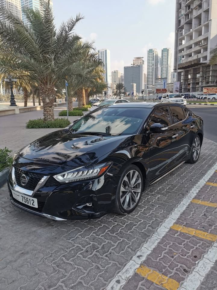 2022 Nissan Maxima SL