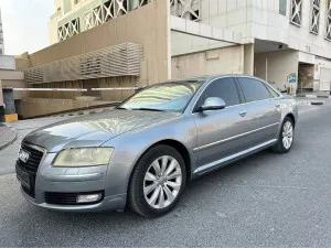 2010 اودي آي ٨ L