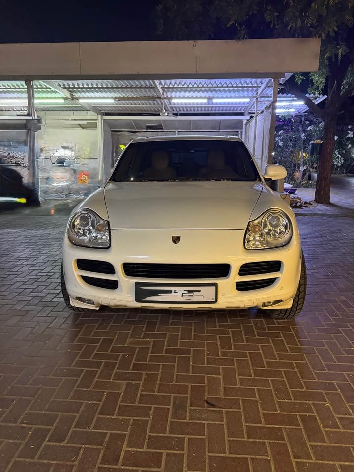 2004 بورش كاين S