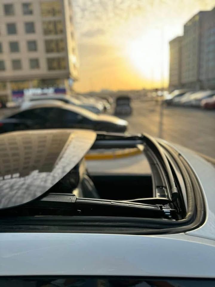 2014 هيونداي فوليستر standard