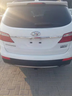 2016 هيونداي سانتا في Limited