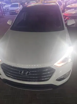 2016 هيونداي سانتا في Limited