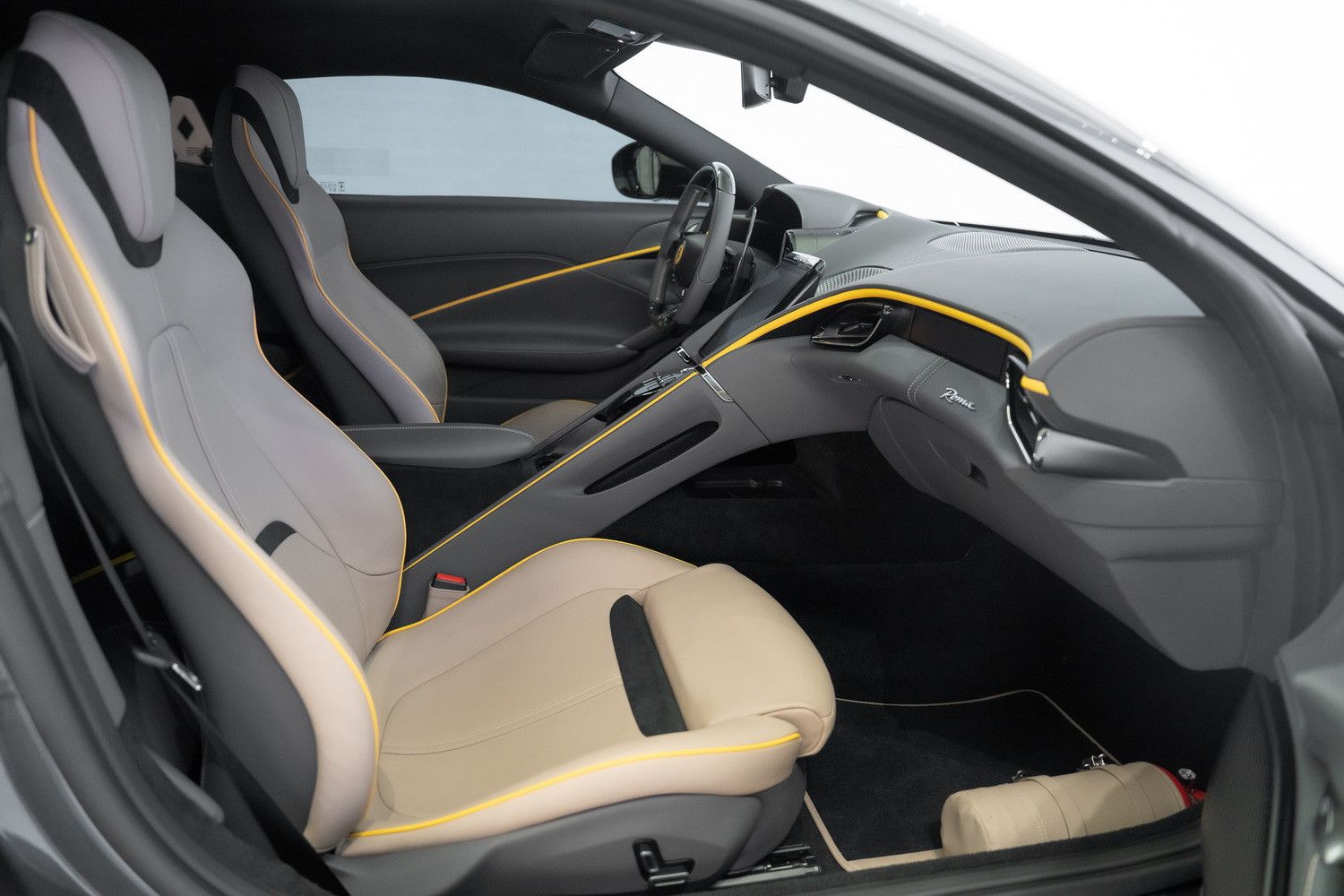 2023 Ferrari Roma Roma