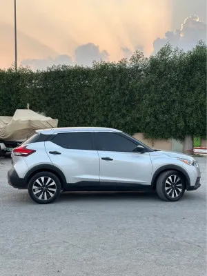 2020 Nissan KICKS S
