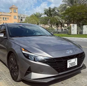 2022 هيونداي النترا SEL