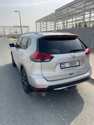 2020 نيسان اكس تريل SL