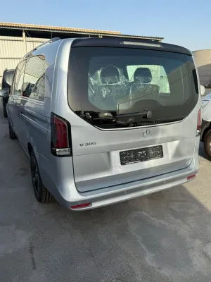 2026 مرسيدس-بنز الفئة - V V250 V-Line