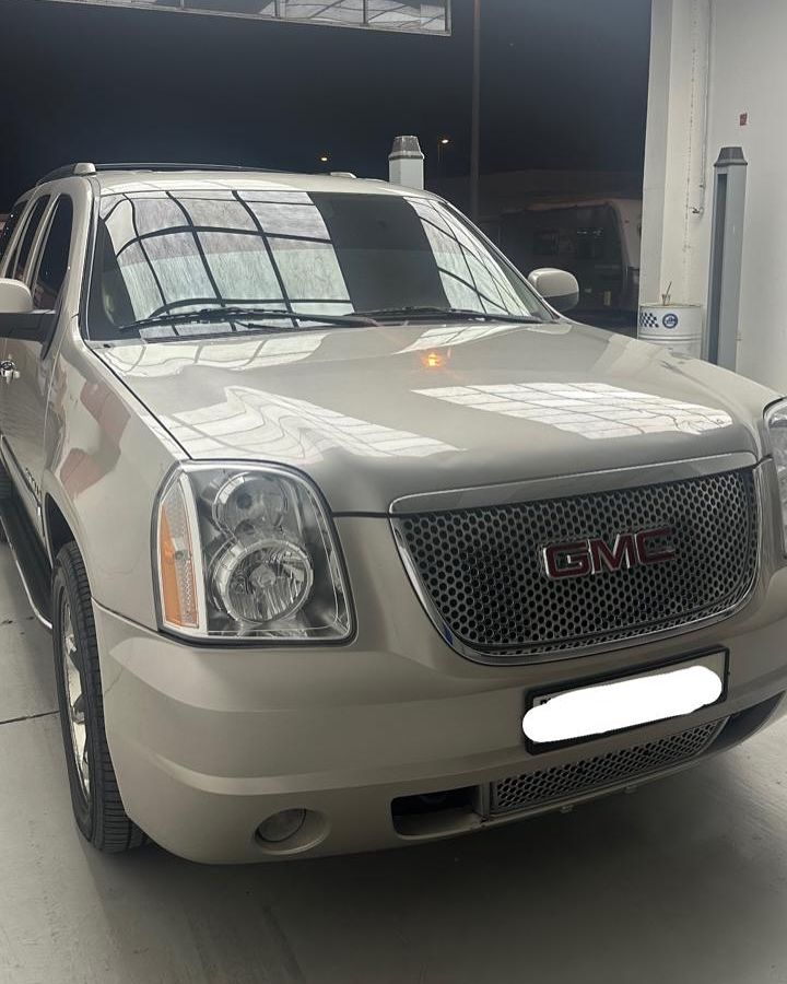 2009 جي أم سي يوكون Denali