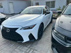 2024 لكزس اي اس IS 350