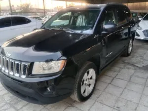2013 جييب كومباس Latitude LUX