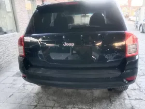 2013 جييب كومباس Latitude LUX