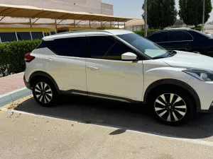 2017 Nissan KICKS SE