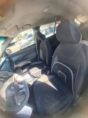 2017 Nissan KICKS SE