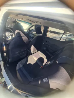 2017 Nissan KICKS SE
