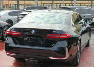 2026 BMW 5-Series 530i