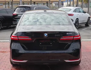 2026 BMW 5-Series 530i