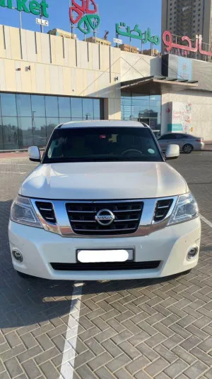 2013 نيسان باترول SE PLATINUM CITY
