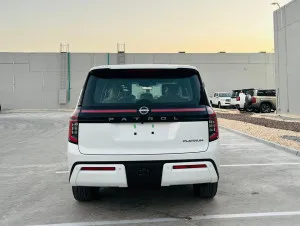 2026 Nissan Patrol LE Platinum city