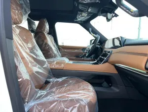 2026 Nissan Patrol LE Platinum city