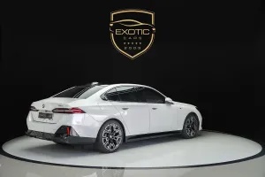 2024 بي أم دابليو الفئة - 5 520i