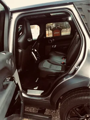 2022 Land Rover Range Rover Sport SVR